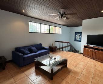 Casa a la venta ubicada en San Rafael de Escazú.