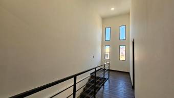 Venta de Casa en Santo Domingo, Heredia. RAH 25-443