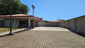 Venta de Casa en Santo Domingo, Heredia. RAH 25-443