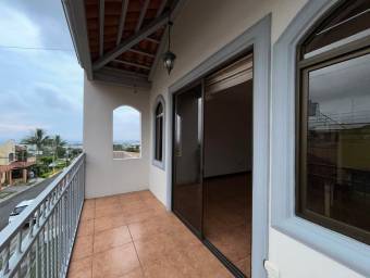 Venta de Casa en San Francisco, Heredia. RAH 25-444