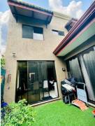 Se vende moderna casa en condominio de Pozos en Santa Ana 25-39