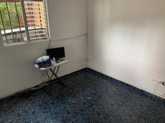 Se vende espaciosa casa de 2 plantas en Piedades de Santa Ana 23-2896