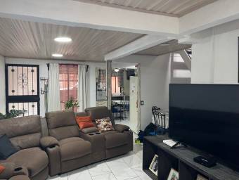 Venta de Casa en Alajuela. RAH 25-450