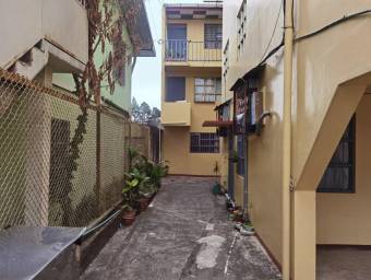 Venta de Edificio en Montes de Oca, San José. RAH 25-446