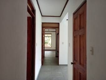 ALAJUELA ATENAS VENDO HERMOSA CASA $180.000