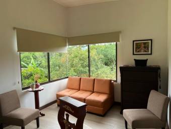 Venta de Casa en Barva, Heredia. RAH 25-462