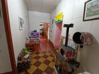 Se vende propiedad para remodelar en San Pablo Heredia A24-373