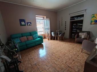 Se vende propiedad para remodelar en San Pablo Heredia A24-373