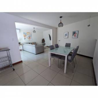 ALQUILER DE CASA AMUEBLADA, ESCAZÚ, GUACHIPELÍN, CONDOMINIO VILLA SOLE  