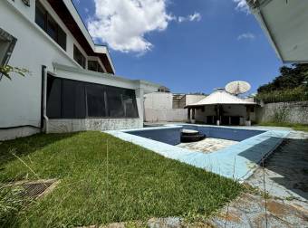 VENTA DE CASA EN SAN PEDRO USO DE SUELO MIX