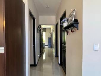 Venta de Apartamento en Desamparados, Alajuela. RAH 23-2082