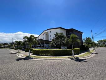 Venta de Apartamento en Desamparados, Alajuela. RAH 23-2082