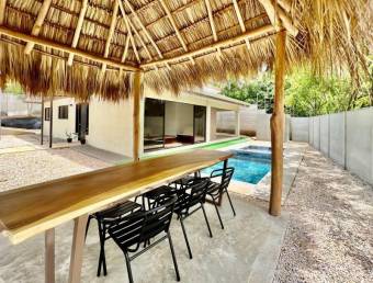 Villa with pool a few minutes from Playa Grande and Playa Conchal