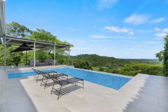 Casa  2 estudios con piscina y una impresionante vista al mar y la naturaleza