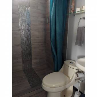 VENTA DE CASA USO MIXTO, CON APARTAMENTO, SAN JOSE, CORONADO 