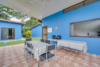 Main house and 4 rental cabins, in Matapalo, near Playa Grande