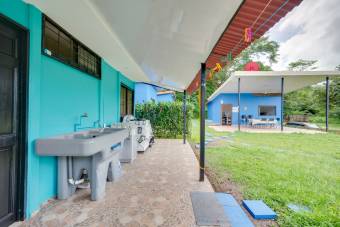 Main house and 4 rental cabins, in Matapalo, near Playa Grande