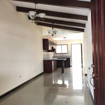 Venta de Casa en Aserrí, San José. RAH 25-523