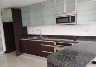 CityMax Vende Apartamento en Santa Ana Uruca 