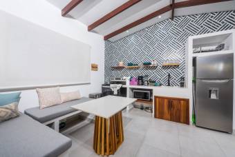 Villa in Potrero, with house and apartments for rent