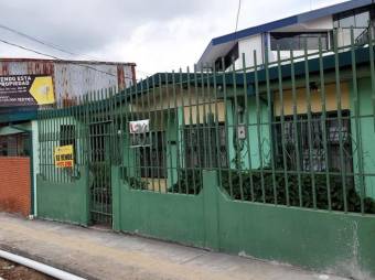 Se vende propiedad con uso de suelo comercial en Heredia Heredia A24-1073