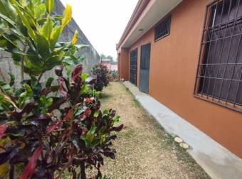 VENTA O ALQUILER CON OPCION DE COMPRA CASA AMPLIA EN ALAJUELA CENTRO