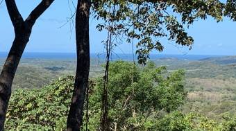 Hermosa finca con río y vistas al mar, el valle y la montaña