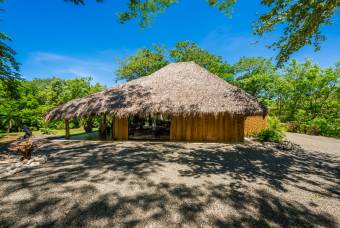 AIRBNB with House  5 cabañas, a 15 Minutos de Tamarindo