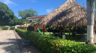 3-bedroom house in El Sandal condominium with pool and playground