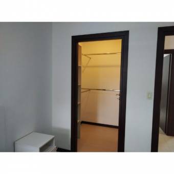 ALQUILER DE APARTAMENTO AMUEBLADO, HEREDIA, CARIARI, EN CONDOMINIO 