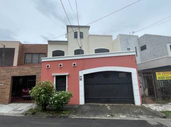 EN REMATE Casa en Residencial Danza del Sol La Unión, San Juan, Cartago