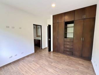 MLS-25-117 VENTA CASA CURRIDABAT SAN JOSE 