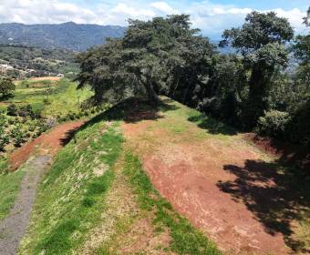 Lote a la venta en Atenas de Alajuela.