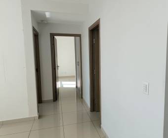 Apartamento a la venta en condominio Bambú Rivera en 5 Esquinas de Tibás, San José. 