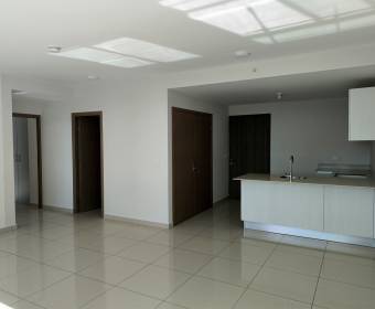 Apartamento a la venta en condominio Bambú Rivera en 5 Esquinas de Tibás, San José. 