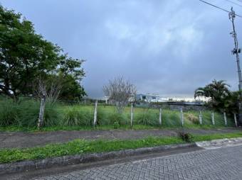 Se vende lote plano de 385m2 en Barva de Heredia 24-818