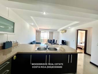 Escazu apartamento amueblado en alquiler $1.400 / 2 dorms.