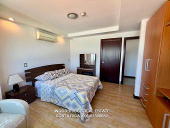 Escazu apartamento amueblado en alquiler $1.400 / 2 dorms.