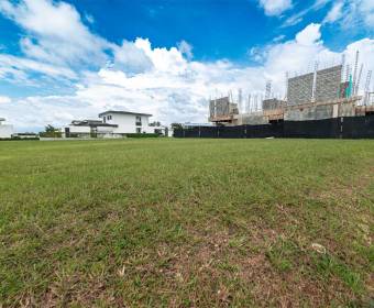 Lote a la venta en condominio Madero Negro en La Guacima, Alajuela.