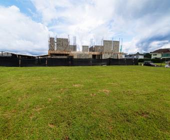 Lote a la venta en condominio Madero Negro en La Guacima, Alajuela.