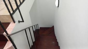 Venta de Casa en Montes de Oca, San José. RAH 25-581