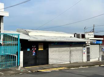 VENTA DE CASA CON USO DE SUELO MIXTO EN CIUDAD COLON