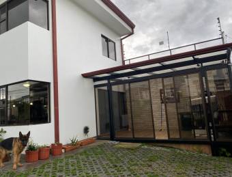 Venta de Casa en Concepción, Tres Ríos.