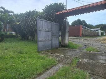 Se vende propiedad con mas de 3800m2 de lote en San Pedro Barva A25-121