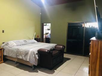 Venta de Casa en Catedral, San José. RAH 24-835