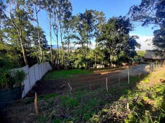 Se vende lote con uso de suelo mixto en San Miguel Heredia 25-129