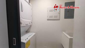 Se vende apartamento en condominio de Curridabat San José 25-674