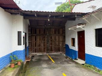 Se vende amplia propiedad para inversión en San Lorenzo Heredia 26-545