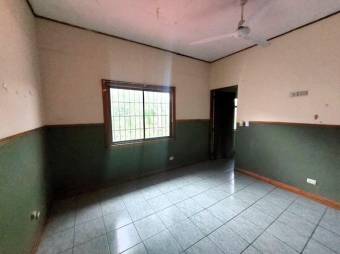 Se vende propiedad con 2 apartamentos en San Francisco Heredia 26-286