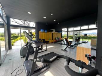 Se alquila espaciosa casa amueblada en condominio de San Antonio Alajuela 26-21